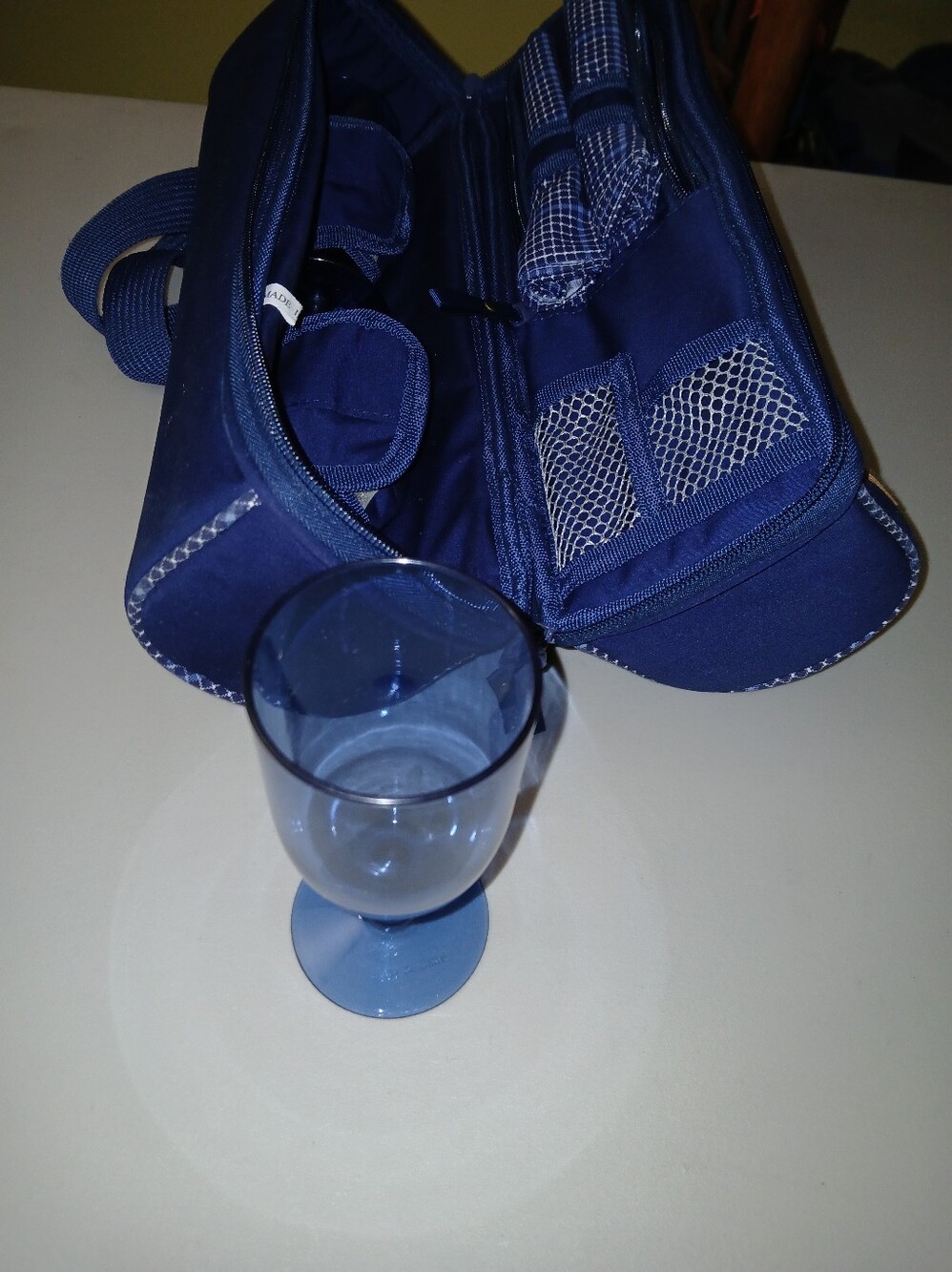 Eddie Bauer Insulated Wine 1 Bottle Carry Travel Case Pouch Picnic Tailgate - Picture 5 of 8